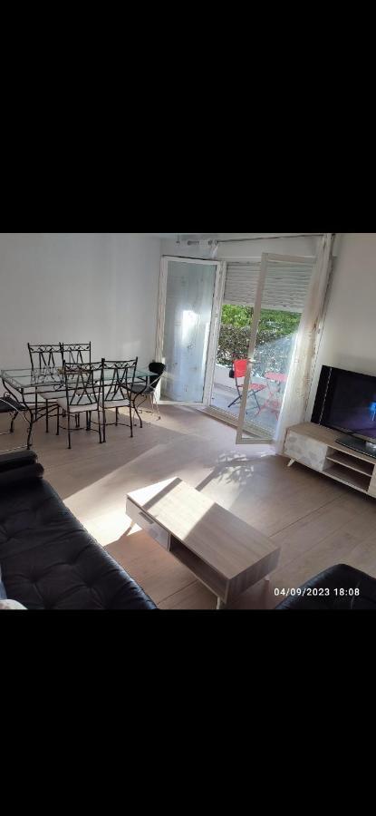 Big Logement , Jo2024, Stade De France, Paris, Metro , Parking Gratuit Saint-Denis  Kültér fotó